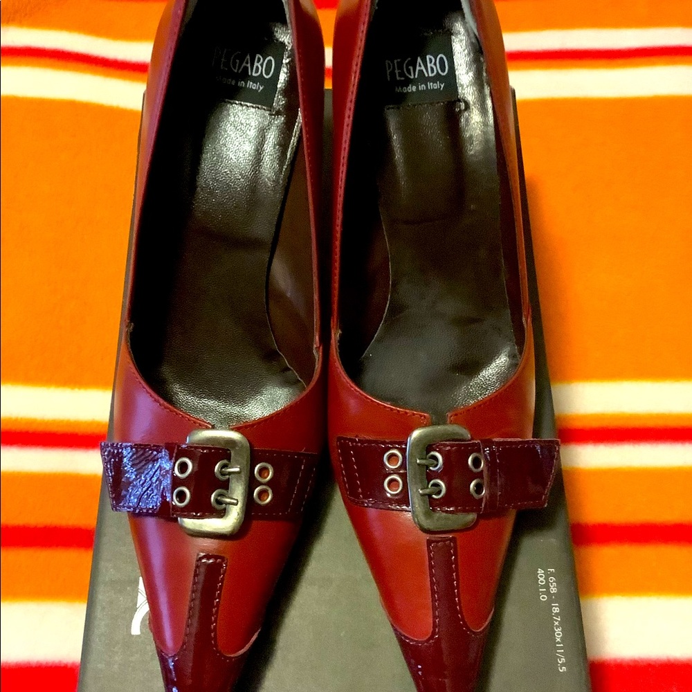 Pointy toed red leather pump